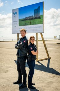 Friesland Haifischbecken Film Rezensionen De