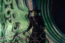 Cynthia Erivo als Elphaba in WICKED