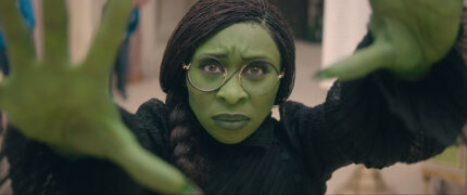 Cynthia Erivo als Elphaba in WICKED